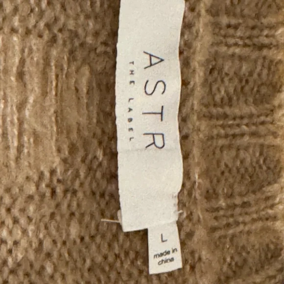 Astr Textured Tan V-Neck Sweater - Picture 5 of 6